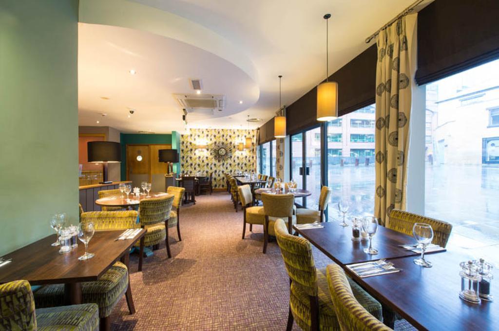 Premier Inn Liverpool City Centre - Moorfields Extérieur photo