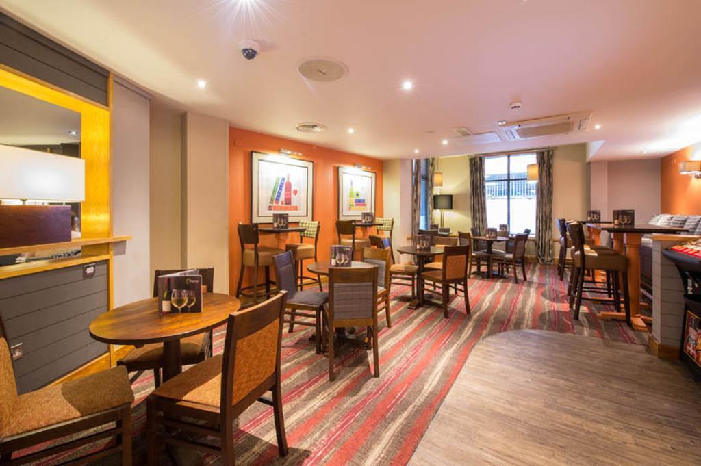 Premier Inn Liverpool City Centre - Moorfields Extérieur photo