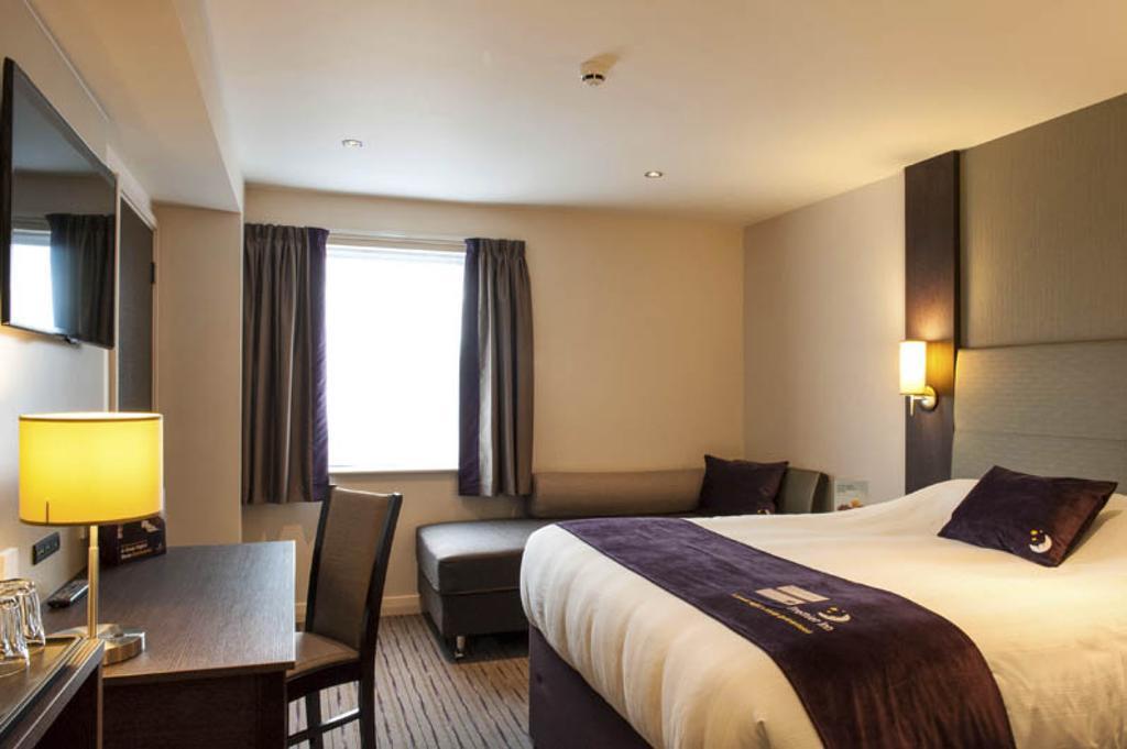 Premier Inn Liverpool City Centre - Moorfields Extérieur photo
