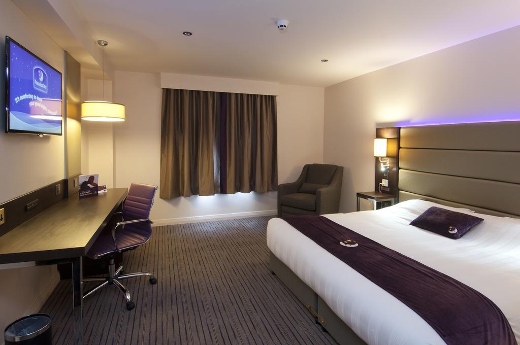 Premier Inn Liverpool City Centre - Moorfields Extérieur photo