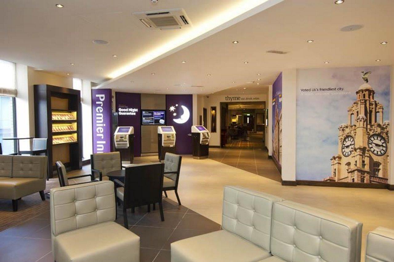 Premier Inn Liverpool City Centre - Moorfields Extérieur photo